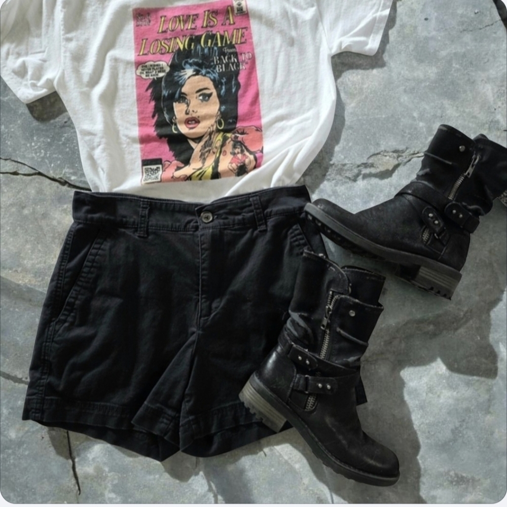 Amy Winehouse “Love Is A Losing Game” Graphic Tee Small White Comic Print Band S - Picture 2 of 5